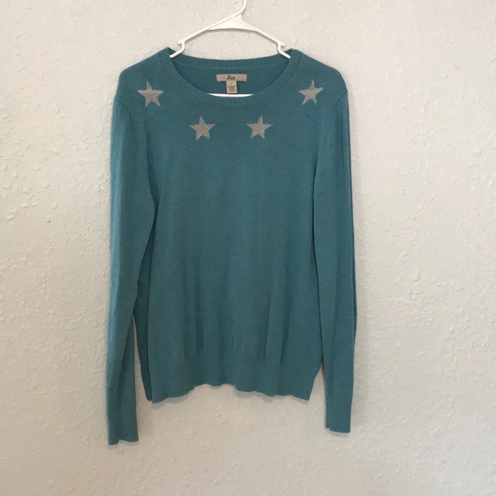 Bass sweater